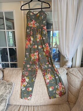 Floral Strappy Jumpsuit in Olive Green